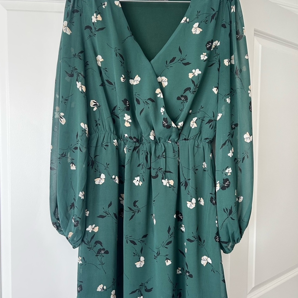 Elegant Green Floral Dress